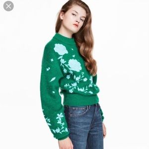 Green and Blue H&M Cozy Sweater Floral Print Small